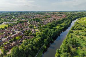 Arial - Wider Kingsmead - click for photo gallery
